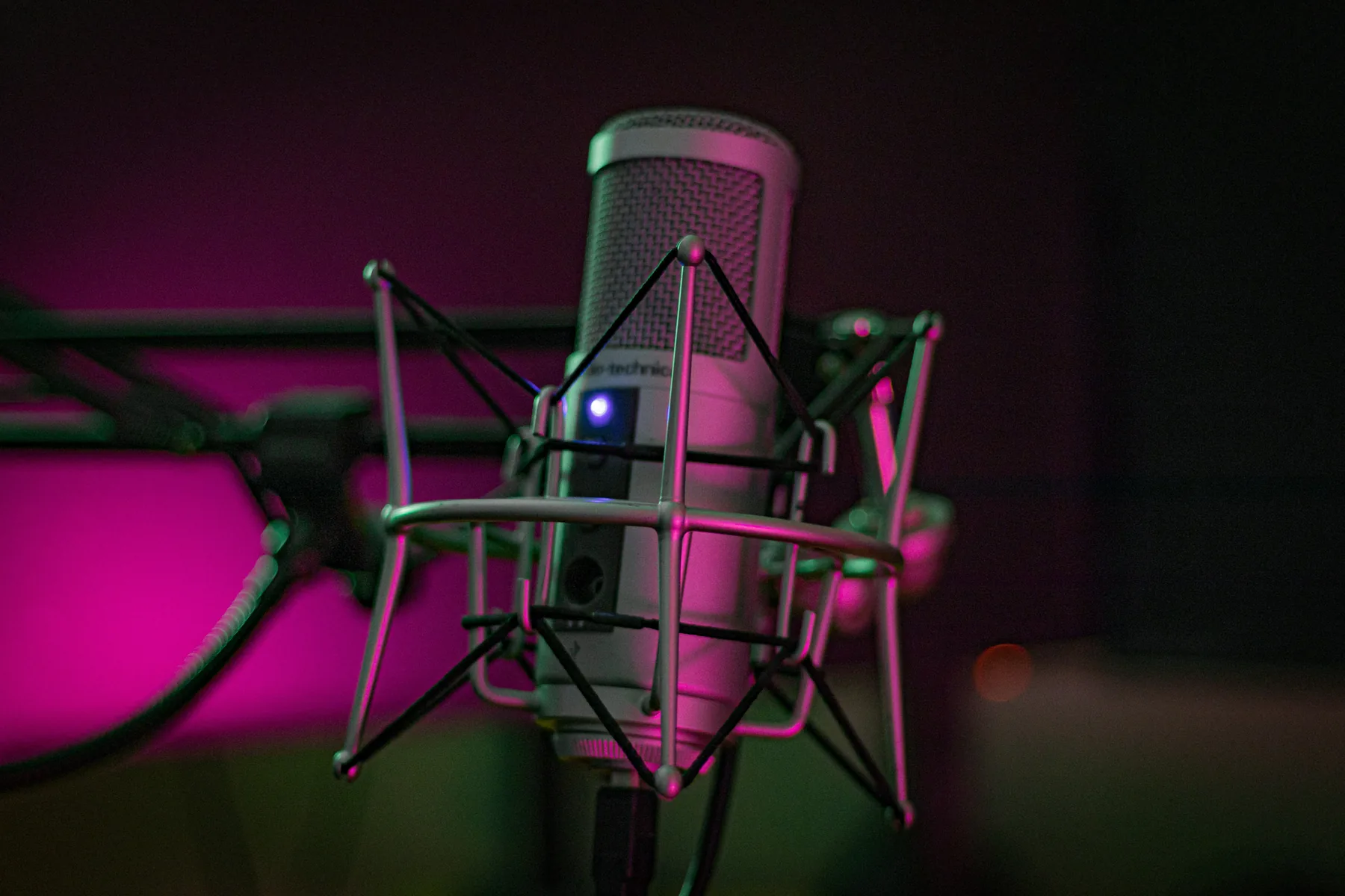 YouTuber Mikrofon Önerileri 2026: DJ’ler ve İçerik Üreticileri İçin Detaylı Rehber